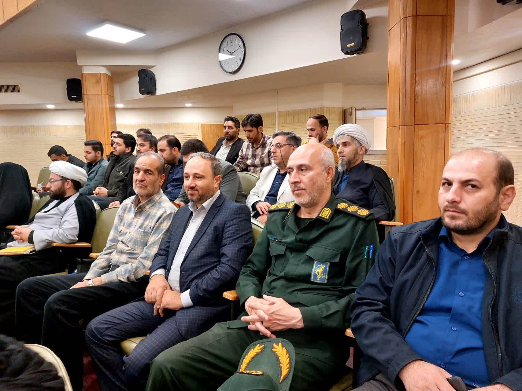 تبیین تحولات منطقه و تجلیل از هادیان سیاسی نمونه در همایش ناحیه امامت تبریز