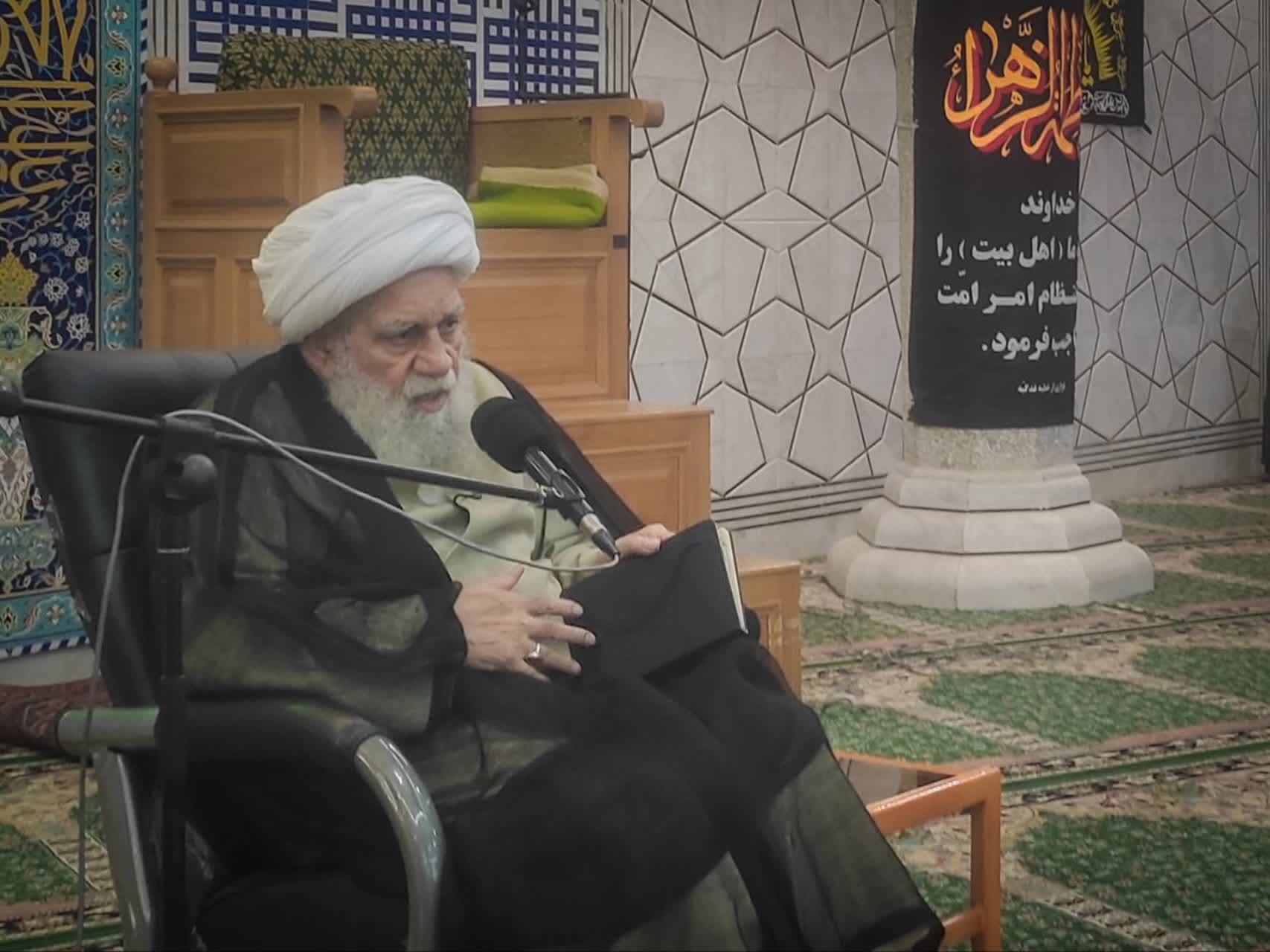 تربیت اخلاقی طلاب به همان اندازه آموزش تخصصی اهمیت دارد