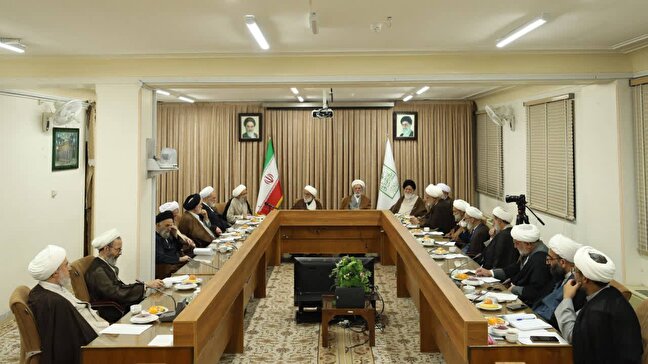 فصل جدید همکاری‌های حوزه علمیه قم و مشهد کلید خورد/ بررسی راهکارهای تحقق «حوزه پیشرو و سرآمد»