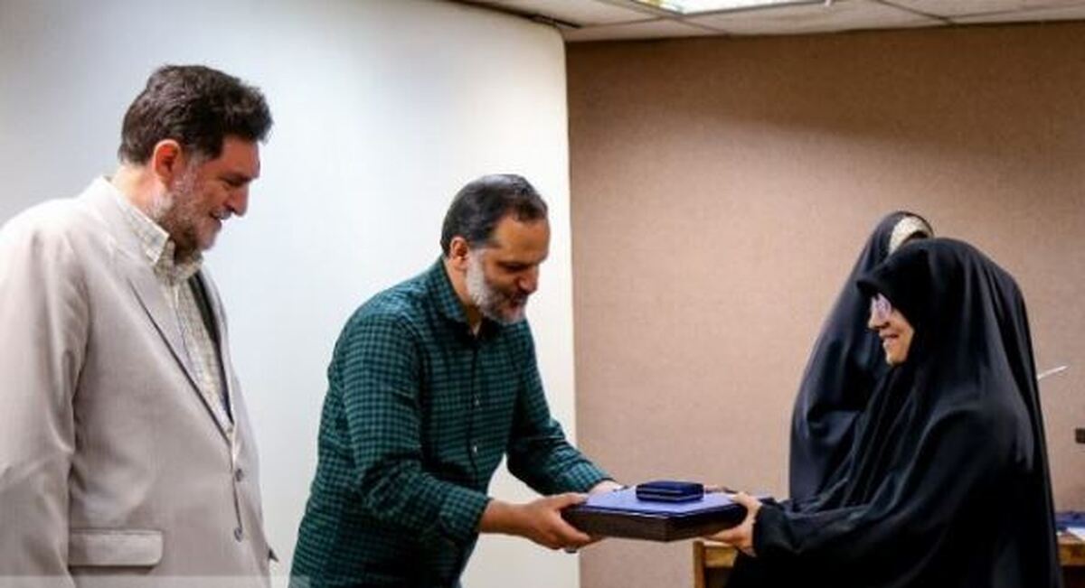 فیلمسازان قمی برگزیده در جشنواره فیلم کوتاه تهران تقدیر شدند