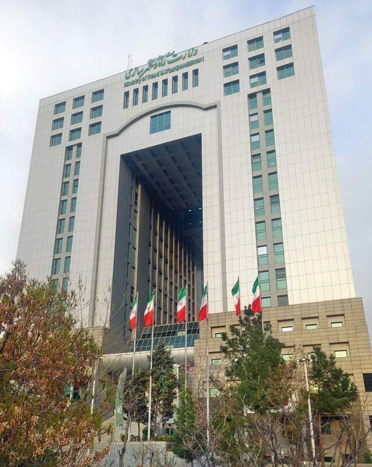 دولت عرضه زمین رایگان را از برنامه هفتم حذف می‌کند؟