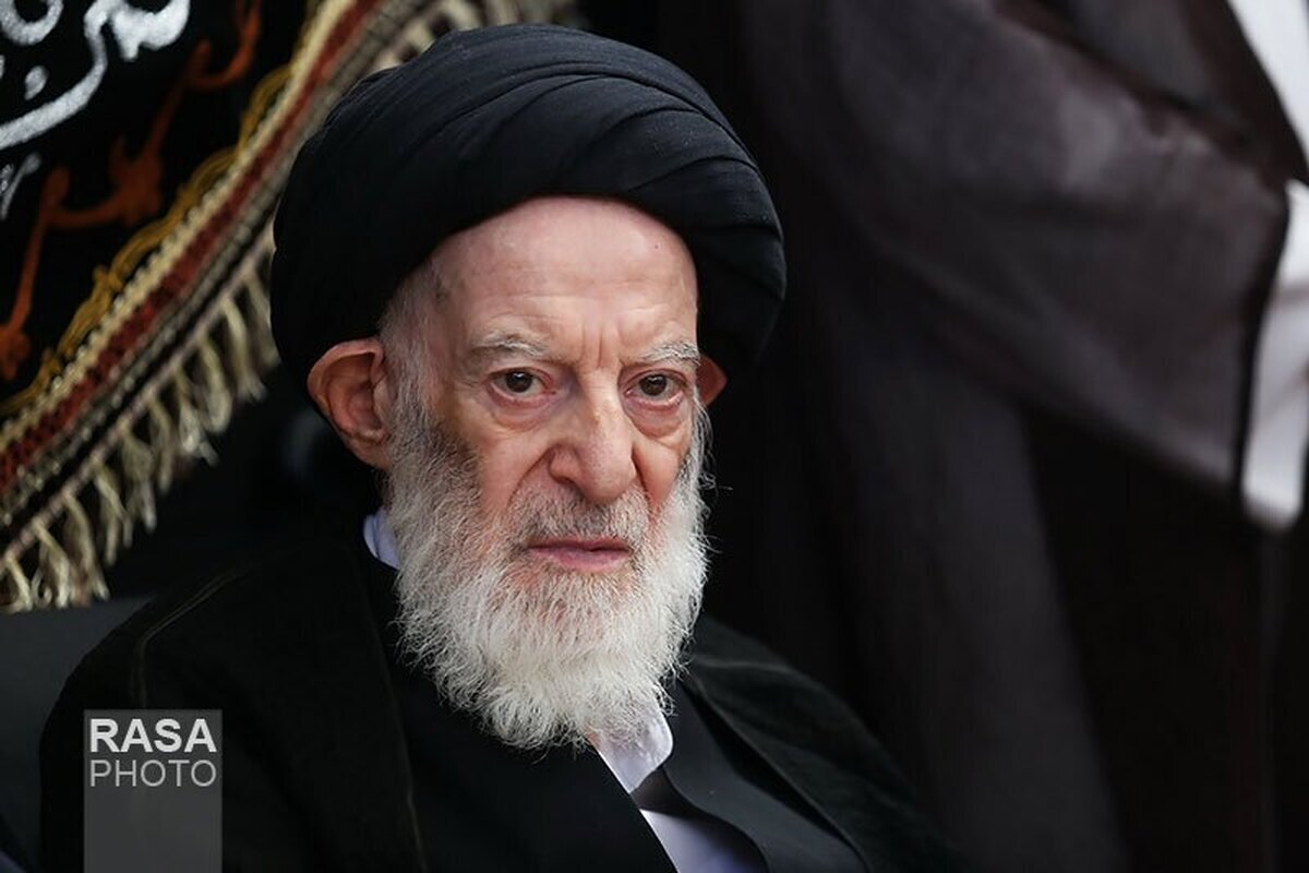 تجلیل مراجع عظام از جایگاه علمی، فقهی و سیاسی میرزای نائینی تجلیل مراجع عظام از جایگاه علمی، فقهی و سیاسی میرزای نائینی