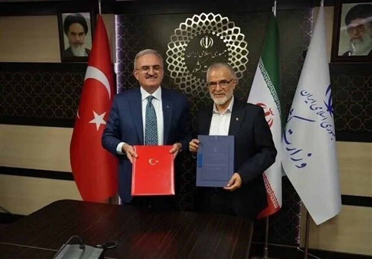 امضای تفاهمنامه همکاریهای امنیتی ایران و ترکیه