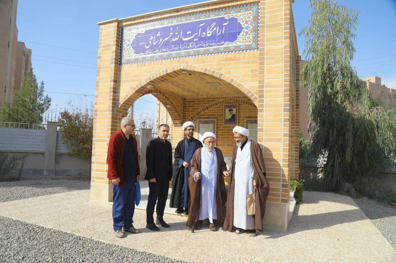 بازدید آیت‌الله استادی از مرکز فرهنگی آیت‌الله خسروشاهی
