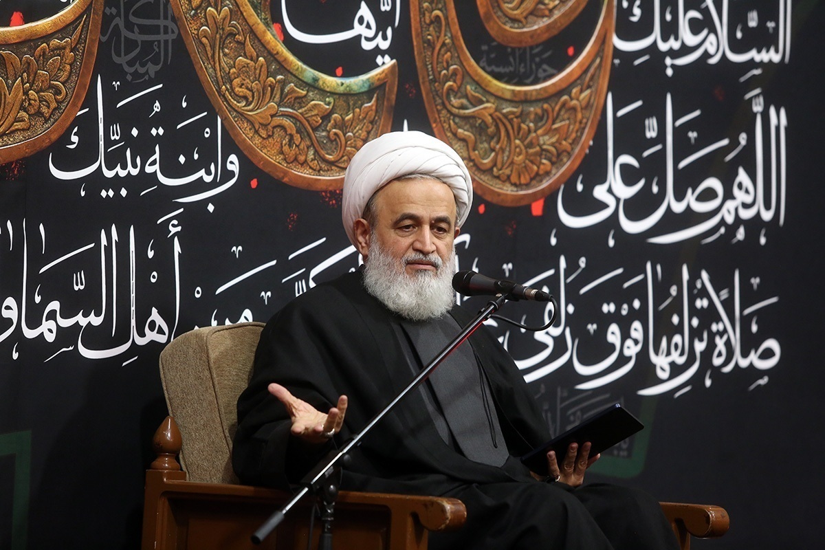 جامعه دینی تنها جریان توانمند در برابر هجمه بی‌فرهنگی است