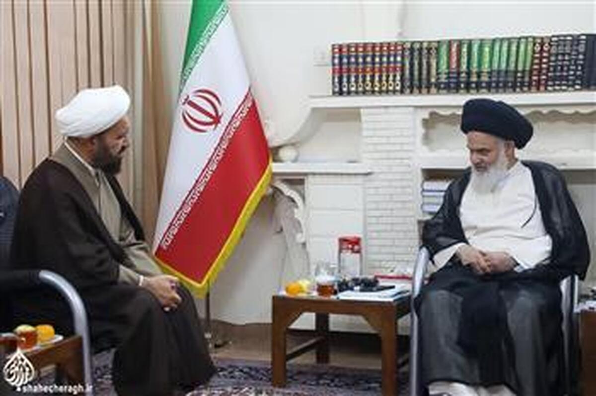 دیدار تولیت آستان مقدس شاهچراغ با رئیس جامعه مدرسین حوزه علمیه قم