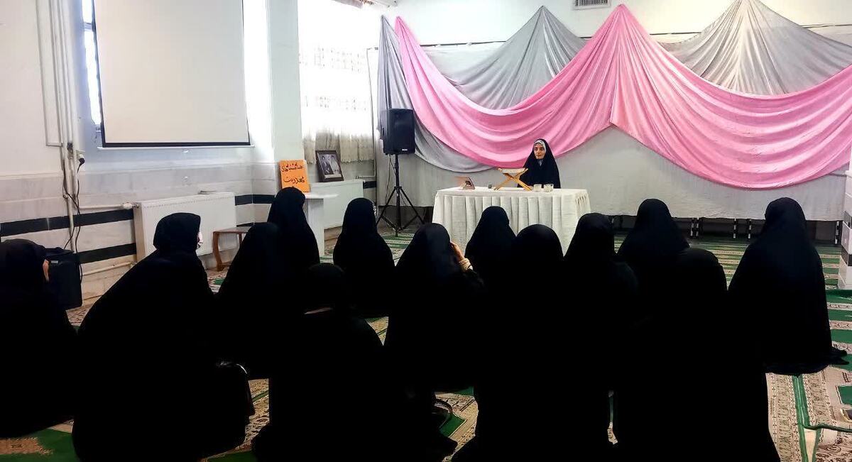 ضرورت بررسی مهدویت در ابعاد مختلف 

 