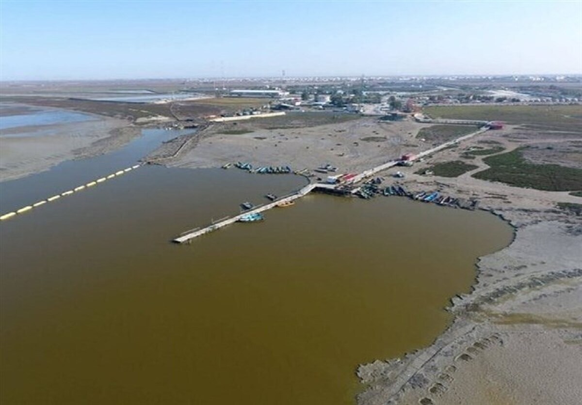 نفس‌های آخر تنها خلیج ایرانی خزر/ مساحت خلیج به 27 هزار هکتار رسید