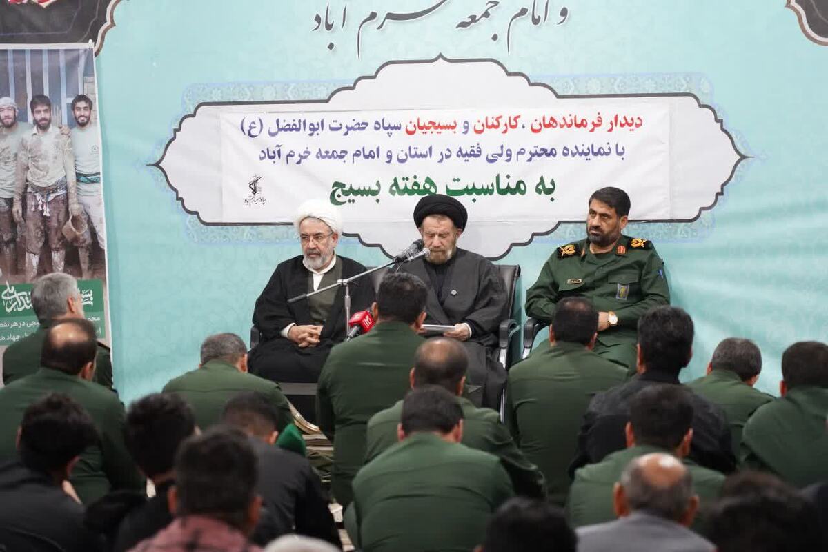 روح فاطمی و اخلاص بسیجی، راز استمرار نصرت الهی در انقلاب