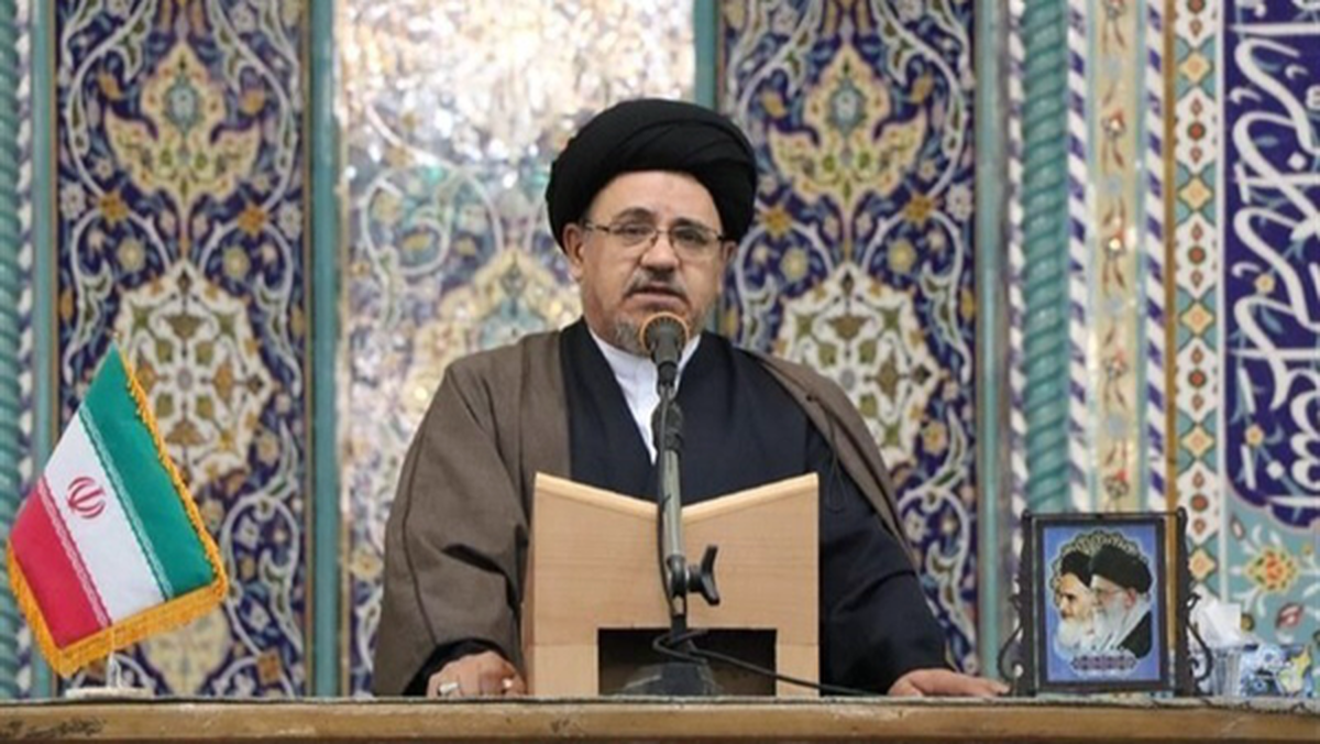 مسئولان از نقد سازنده دانشجویان نهراسند