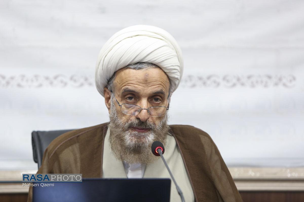 گزارشی از نشست «سیاستگذاری فضای سایبری بر پایه افکارسنجی» گزارشی از نشست «سیاستگذاری فضای سایبری بر پایه افکارسنجی»