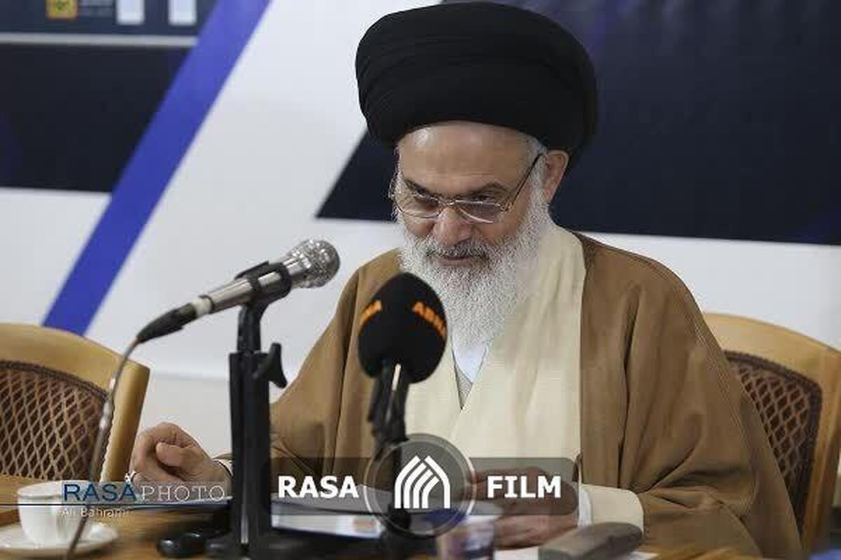 مرحوم آیت الله یزدی مجاهدی در عرصه «جهاد کبیر» و «جهاد اکبر» بود