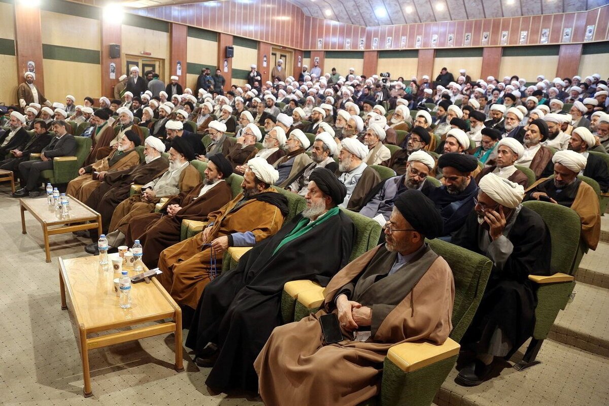 مسجد؛ قلب تپنده تربیت دینی و محور مقابله با جنگ شناختی