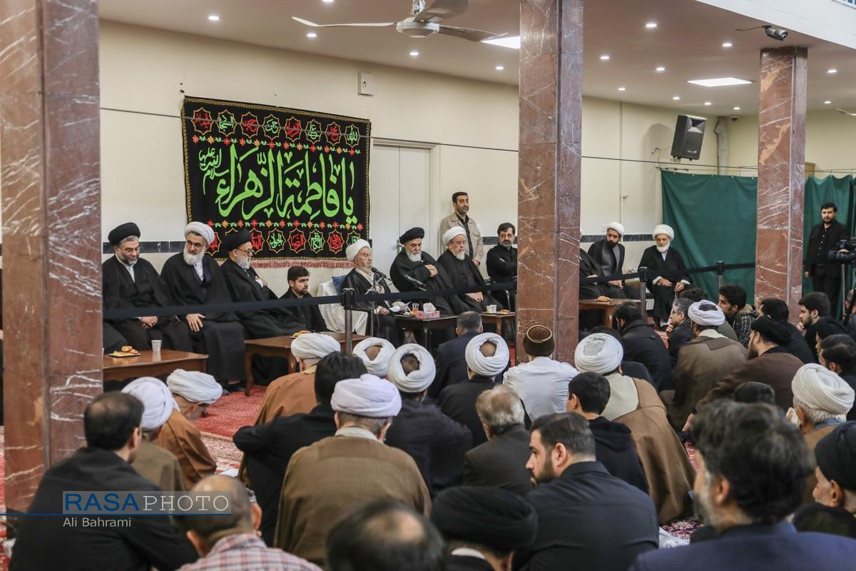 تجمل‌گرایی ریشه بسیاری از مشکلات اجتماعی است