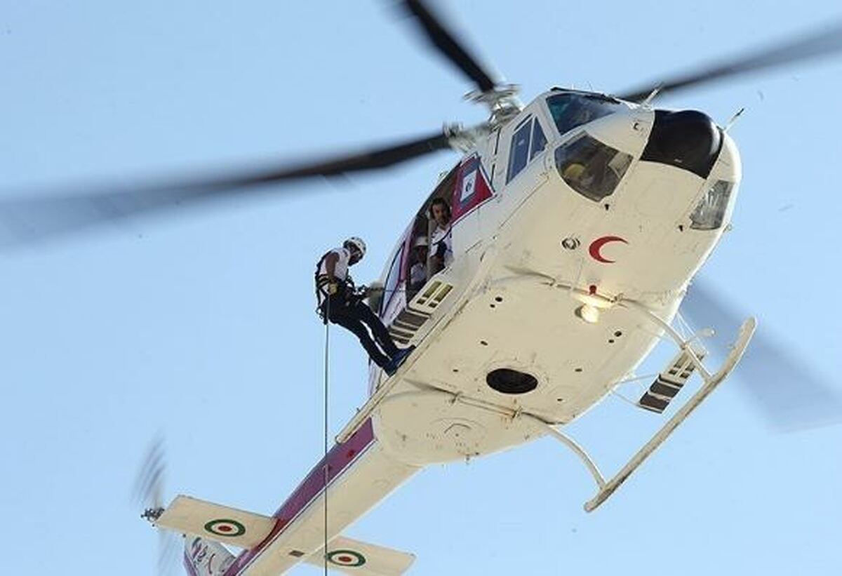 روایت خلبان ایرانی از مهار آتش‌سوزی جنگل‌های الیت