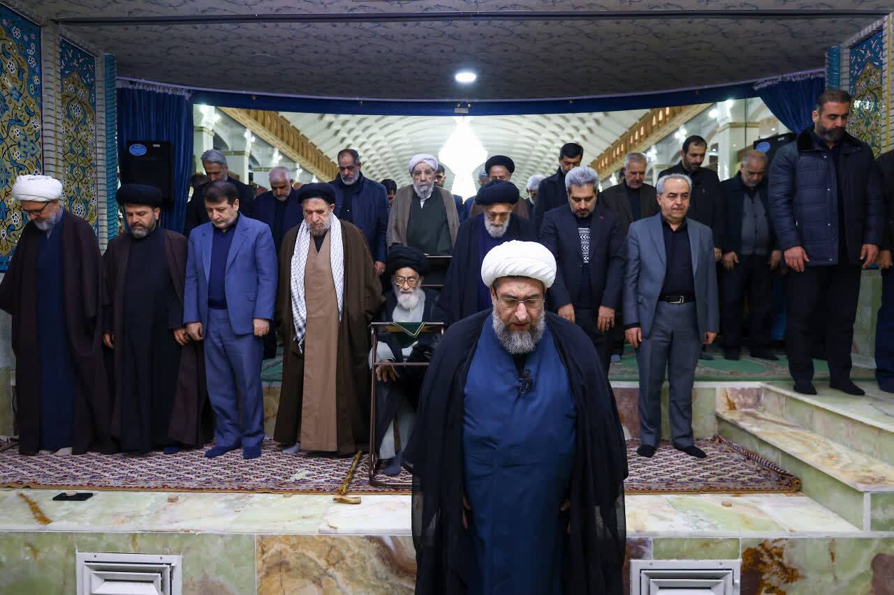 تا زمانی که جنگ ادامه دارد از پای نخواهیم نشست+ تصاویر تا زمانی که جنگ ادامه دارد از پای نخواهیم نشست+ تصاویر
