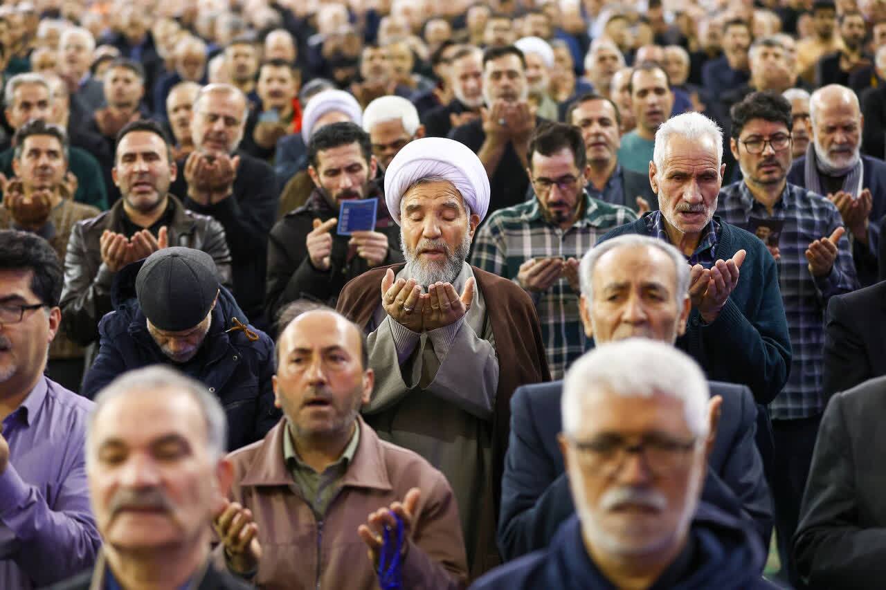 تا زمانی که جنگ ادامه دارد از پای نخواهیم نشست+ تصاویر تا زمانی که جنگ ادامه دارد از پای نخواهیم نشست+ تصاویر
