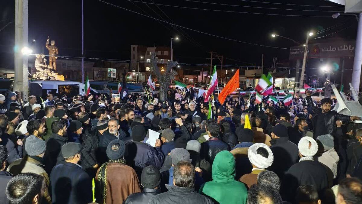 وداع مردم شهرکرد با ۳ سرباز قهرمان وطن + فیلم