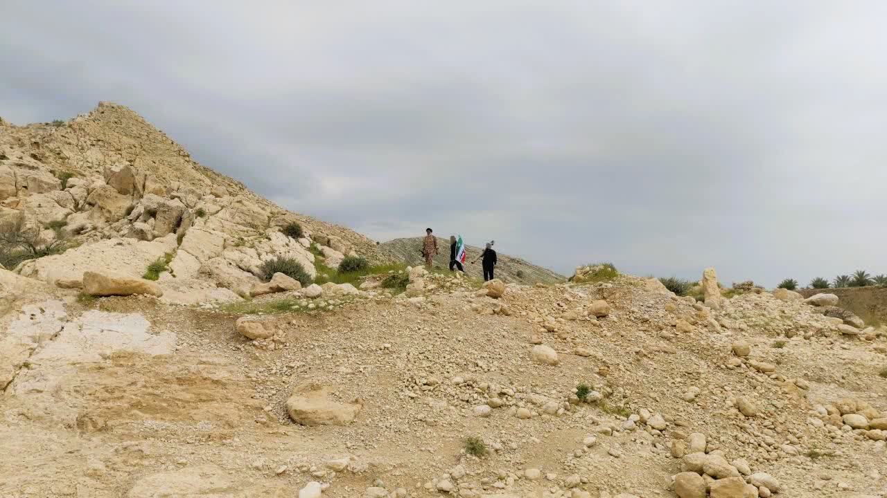 حضور میدانی امام جمعه اهواز برای نبرد با دشمن