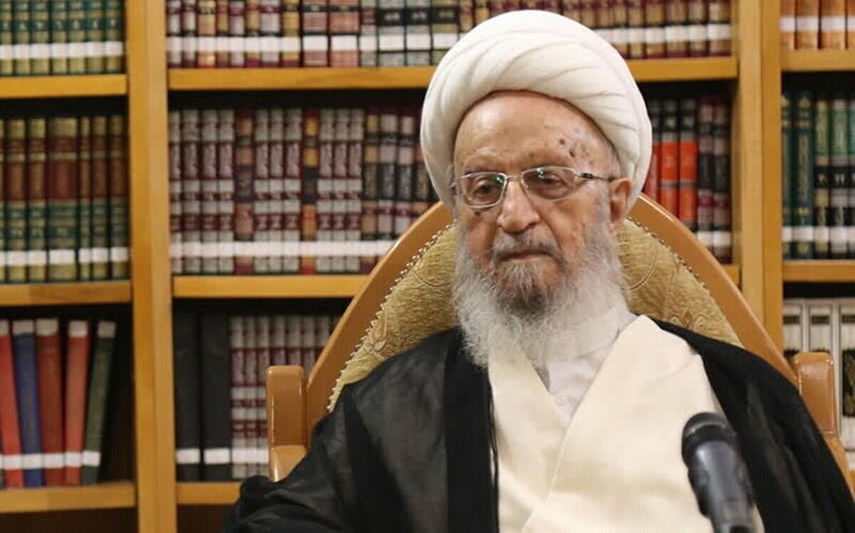 بر همه لازم است با حفظ وحدت کلمه و با تمسک به رهنمودهای رهبر انقلاب مسیر را با استقامت ادامه دهند