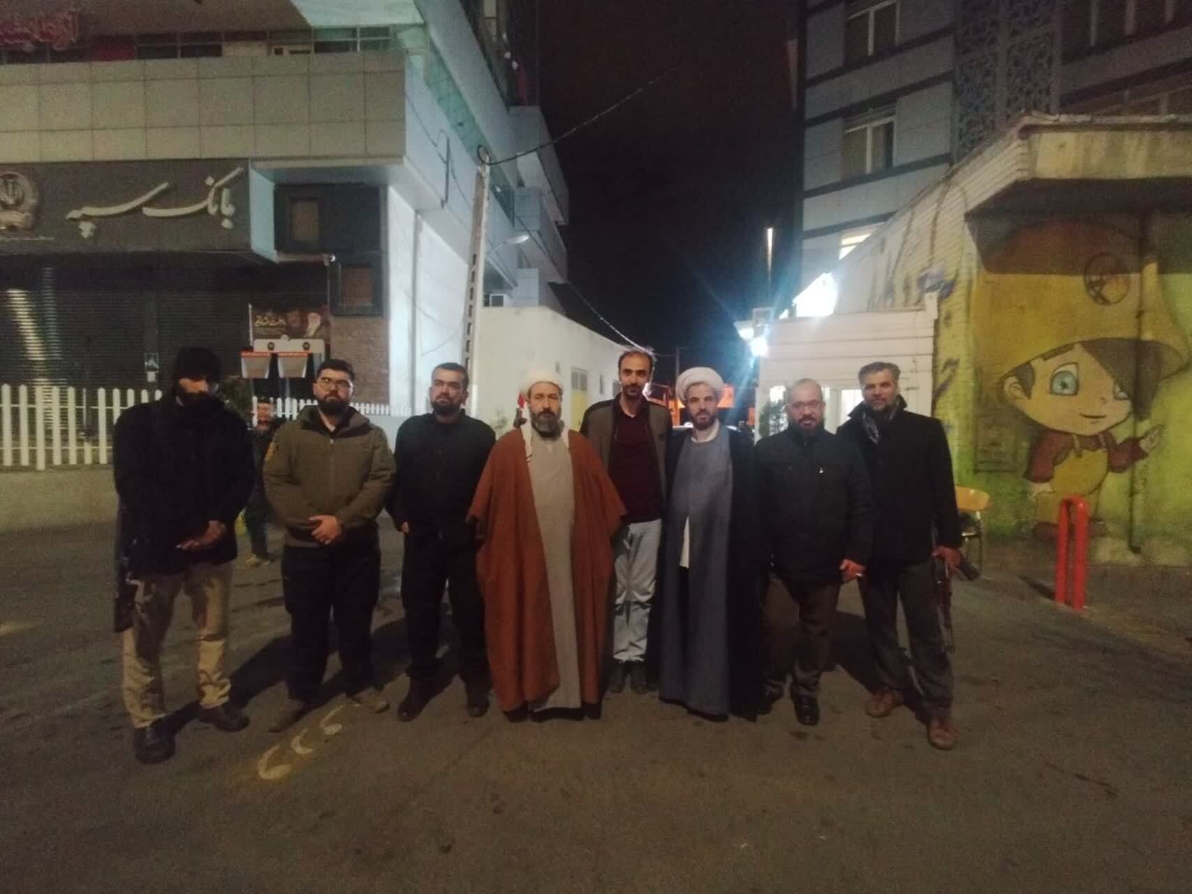 روحانیت همواره در کنار مردم و در میدان خدمت حضور دارد+ تصاویر
