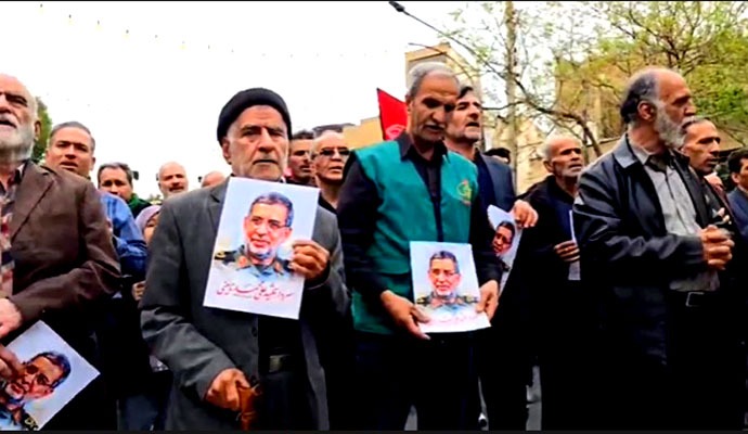 وداع و تشییع باشکوه کاشانی‌ها با سخنگوی سپاه + عکس