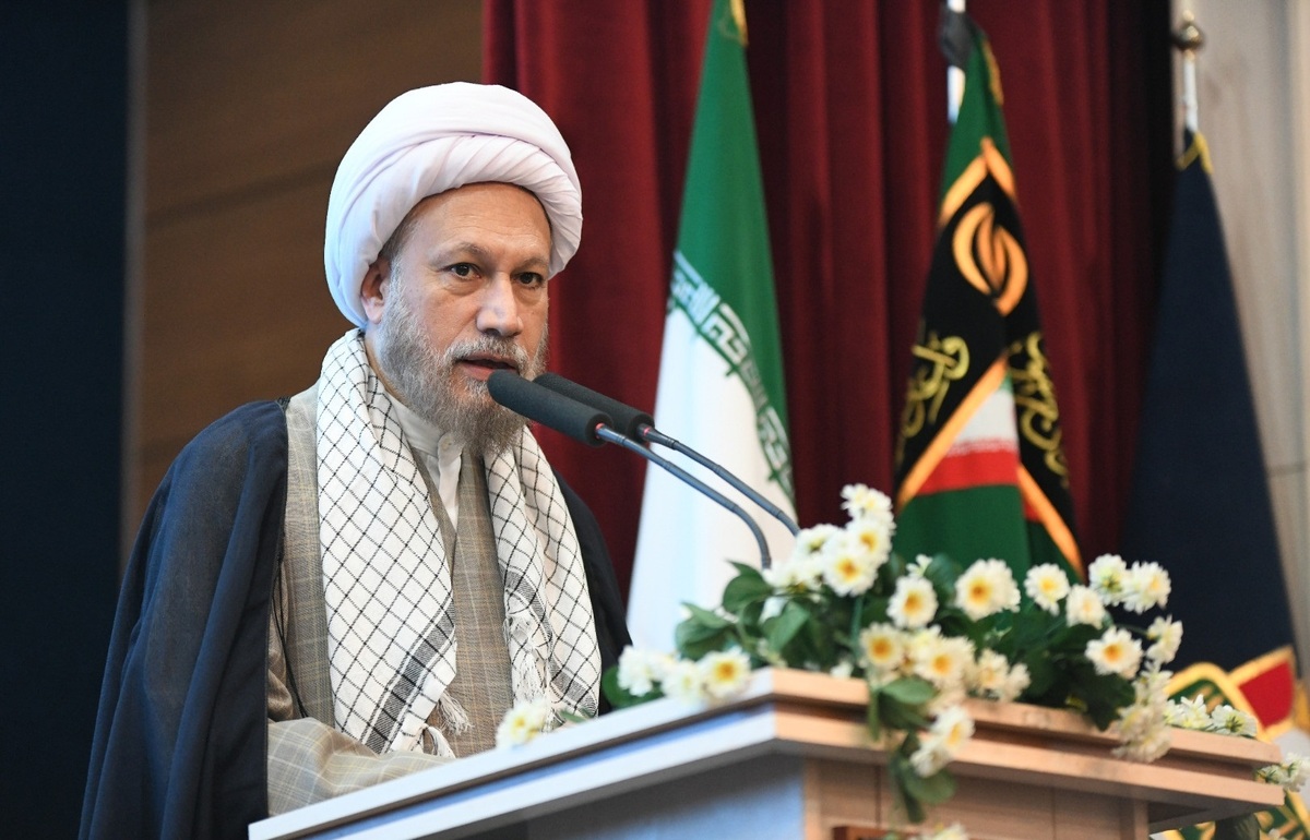 ملت ایران آماده نبرد طولانی با دشمن است