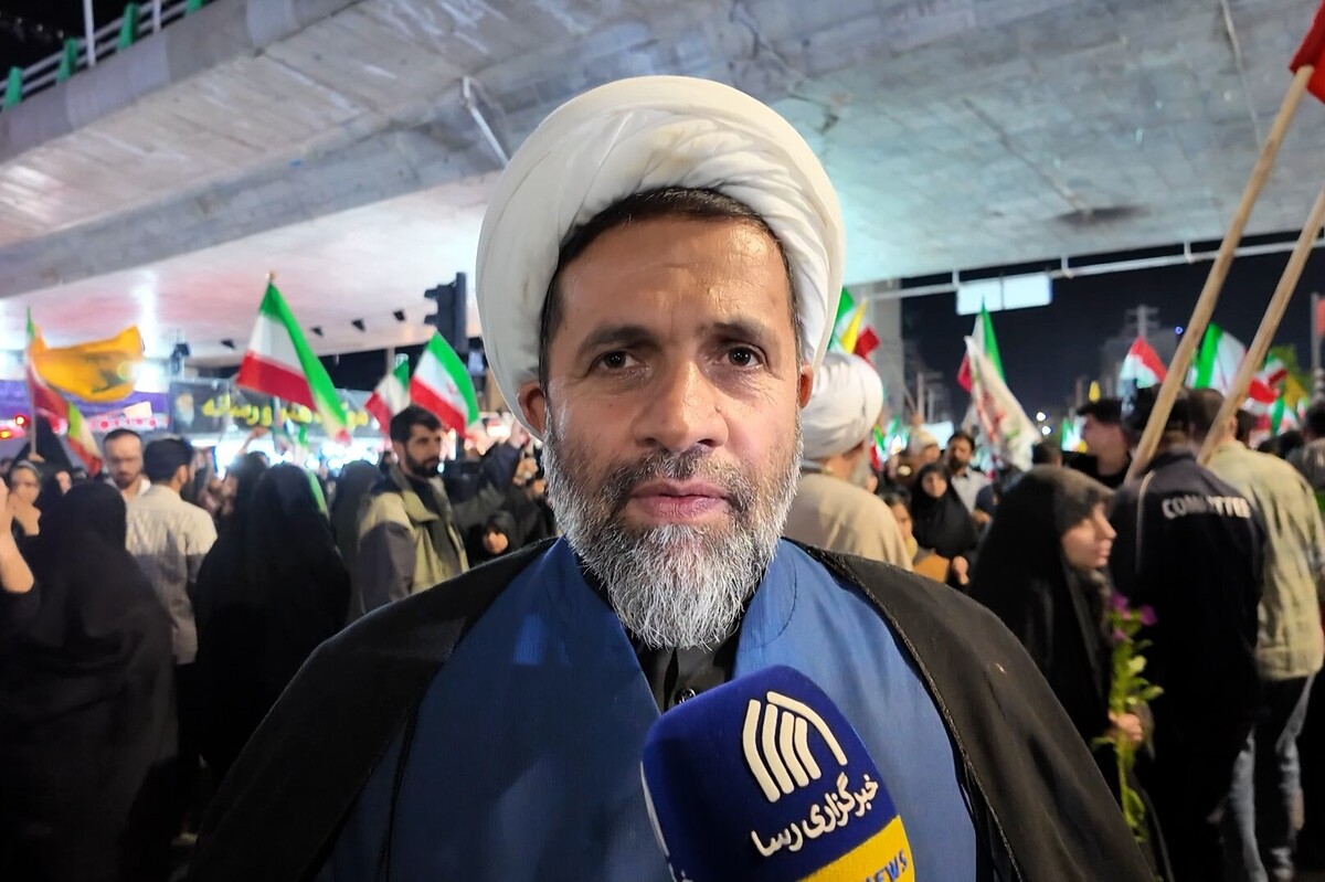 تعطیلی دروس حوزه برای همراهی با مردم و حضور روحانیت در صحنه/نسخه جدید انقلاب در حال شکل‌گیری است