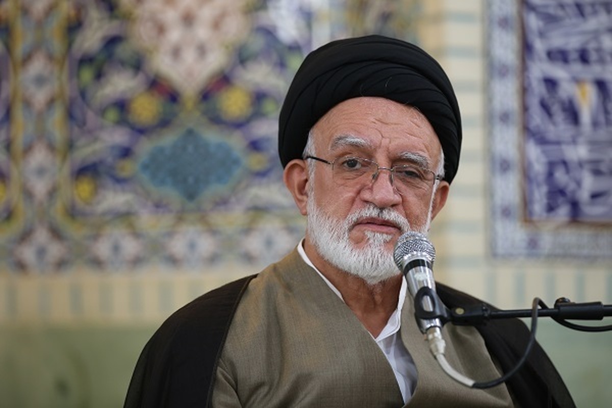 بی شک دشمن در محاصره دریایی هم شکست خواهد خورد