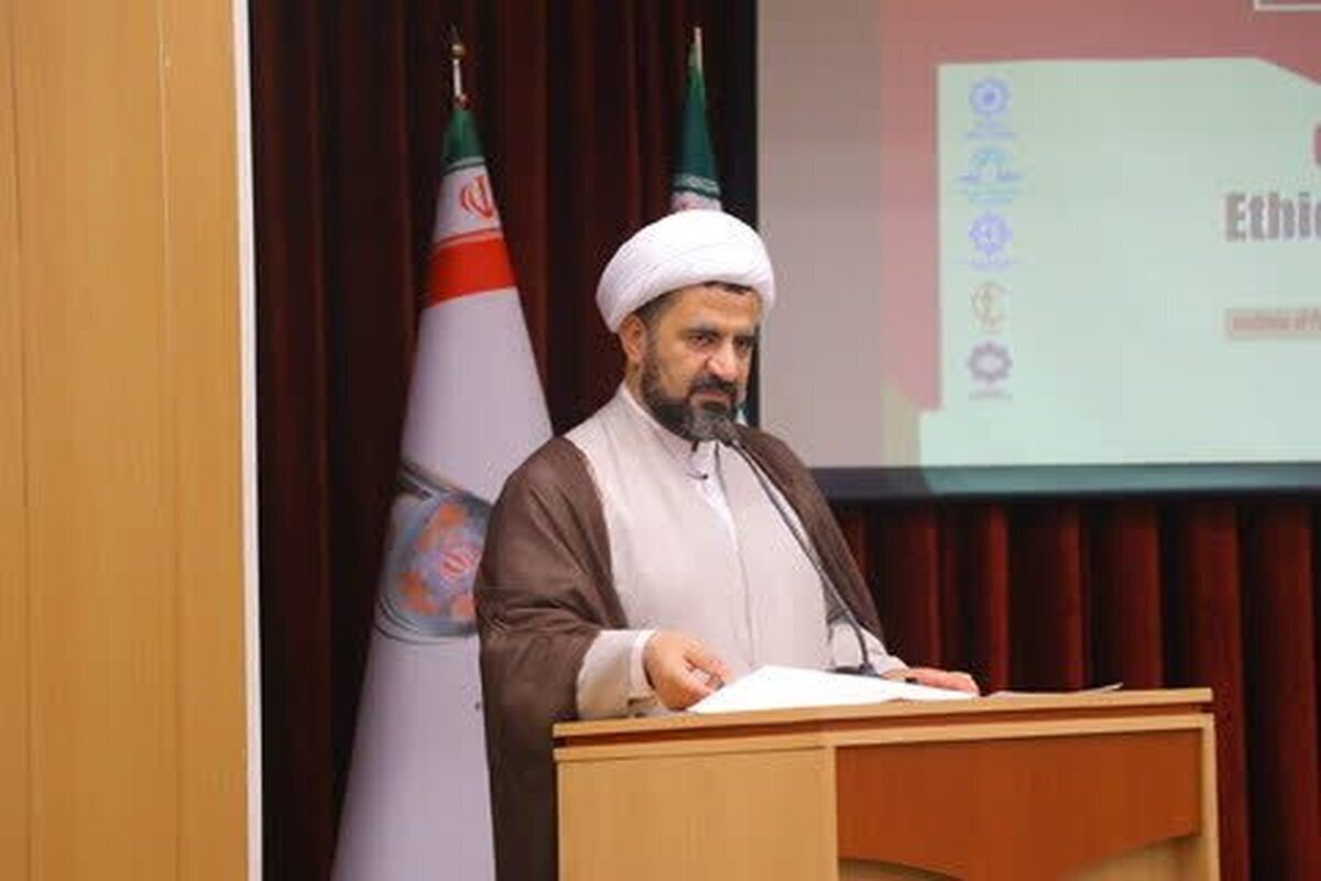 پاپ، نقشه سوءاستفاده از مسیحیت در جنگ را نقش بر آب کرد