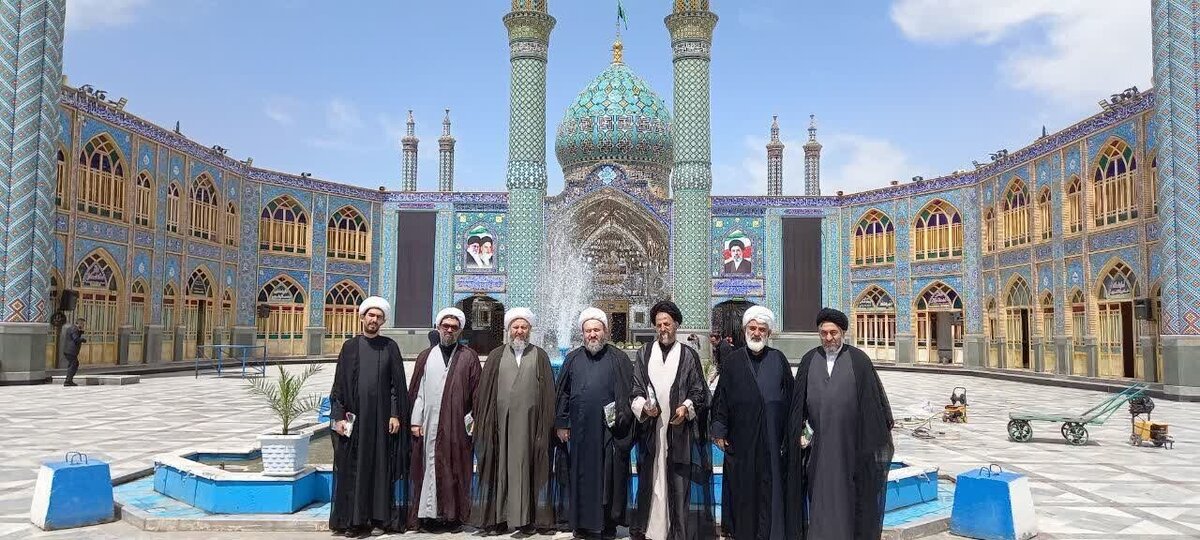 برگزاری گردهمایی یک روزه ائمه جمعه منطقه کاشان