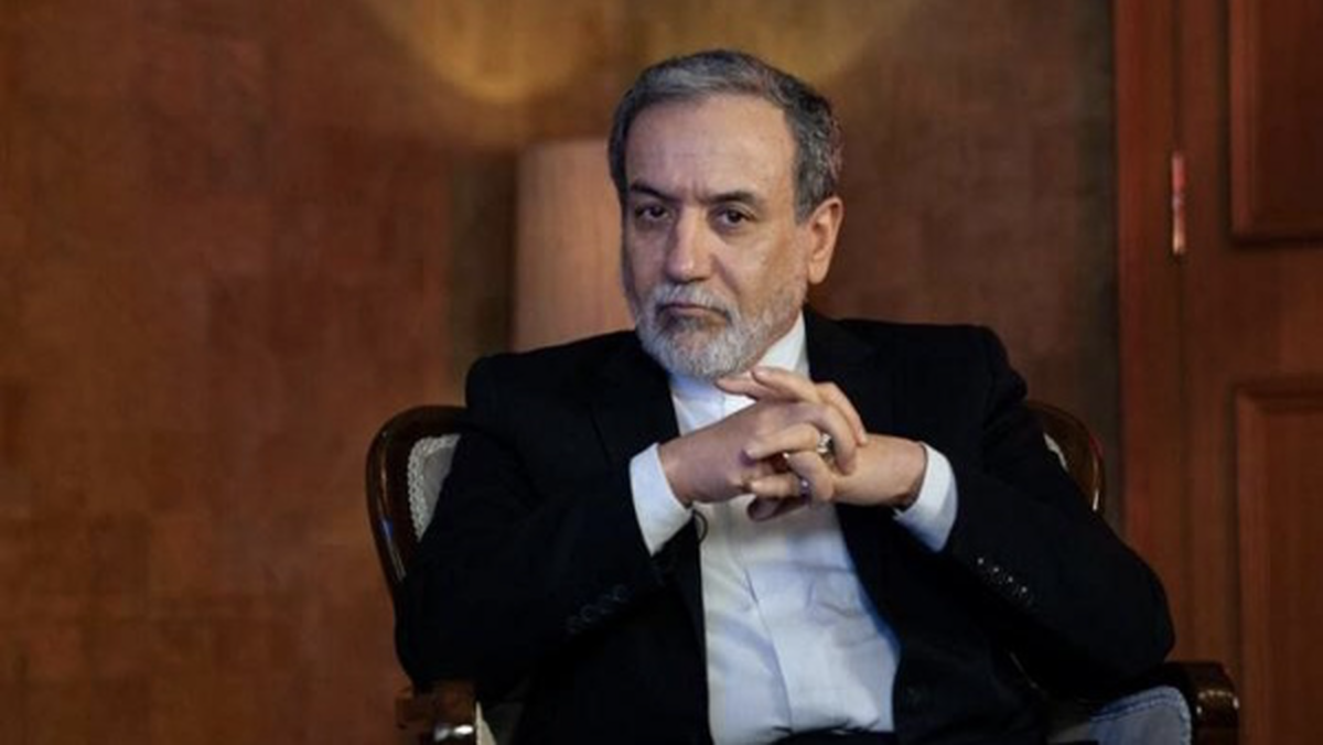 تردد کشتی‌های تجاری از تنگه هرمز با اجرای آتش‌بس در لبنان آزاد شد