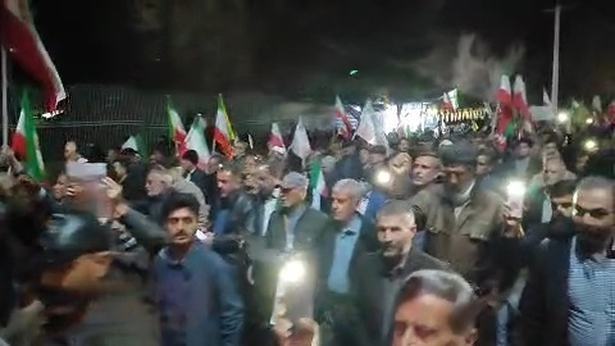 چهل و هفتمین تجمع مردمی در شهرکرد و اقامه نماز استغاثه+ فیلم