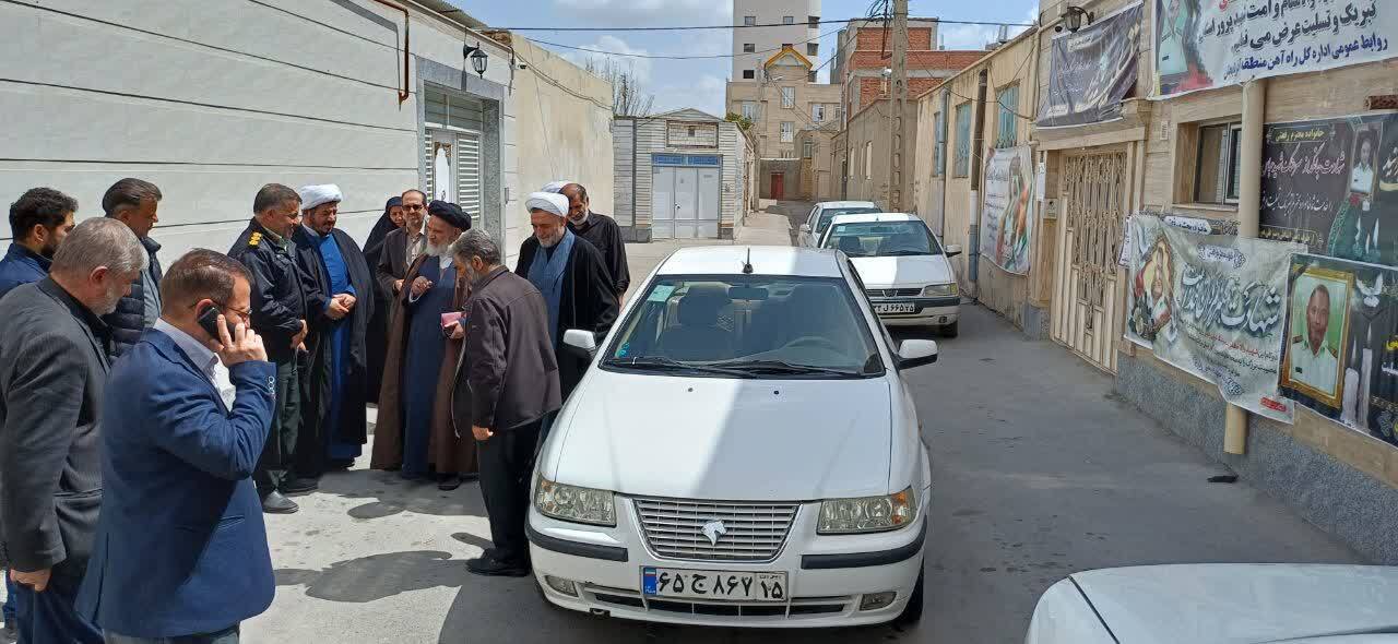 دیدار فرمانده انتظامی بناب با خانواده شهدا+ تصاویر