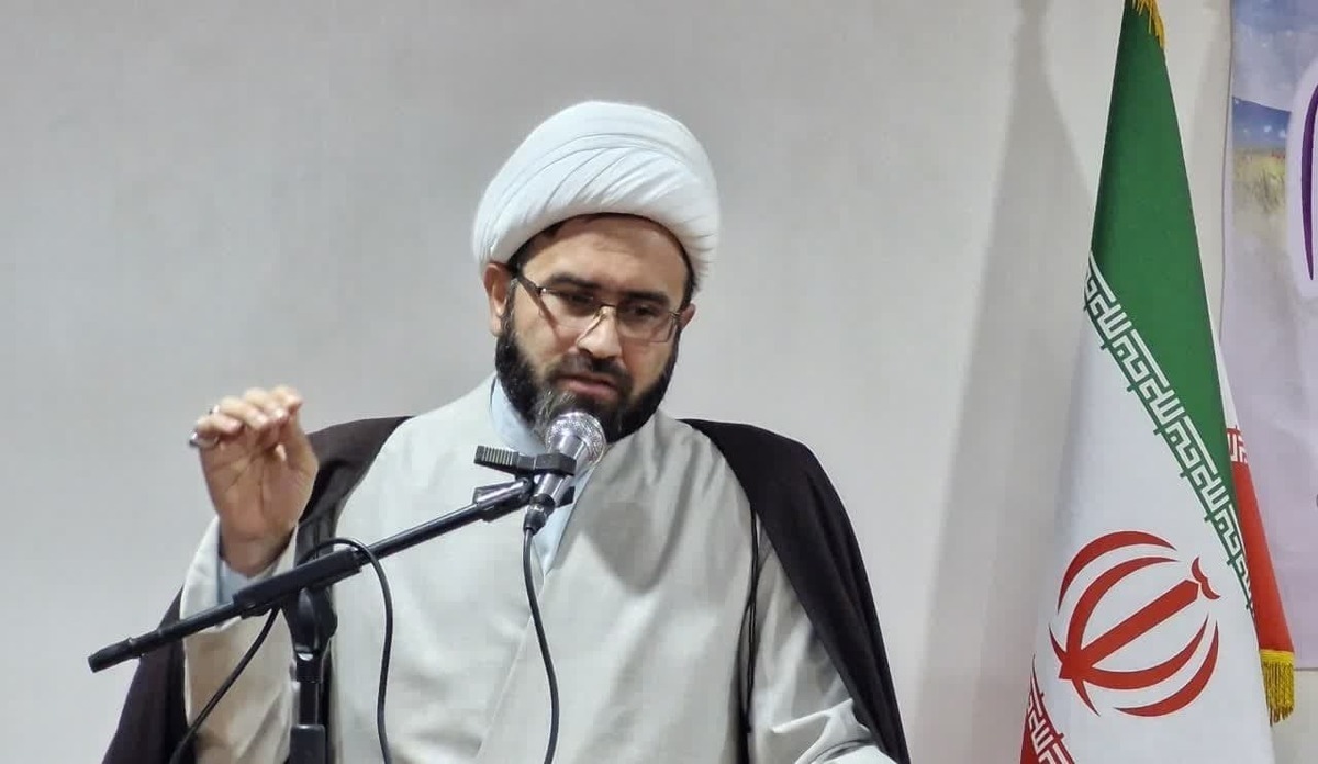 از تربیت نیروی کارآمد تا مقابله با دشمنان و تولید نظامات اسلامی/لزوم اخذ موضع تهاجمی در «جهاد تبیین»