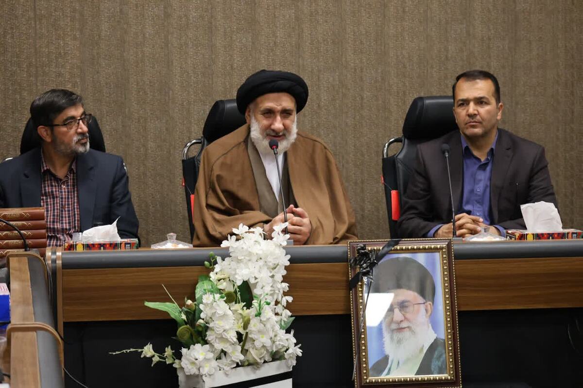 امیدافزایی و تقویت انسجام ملی از رسالت‌های هنرمندان در شرایط جنگی است