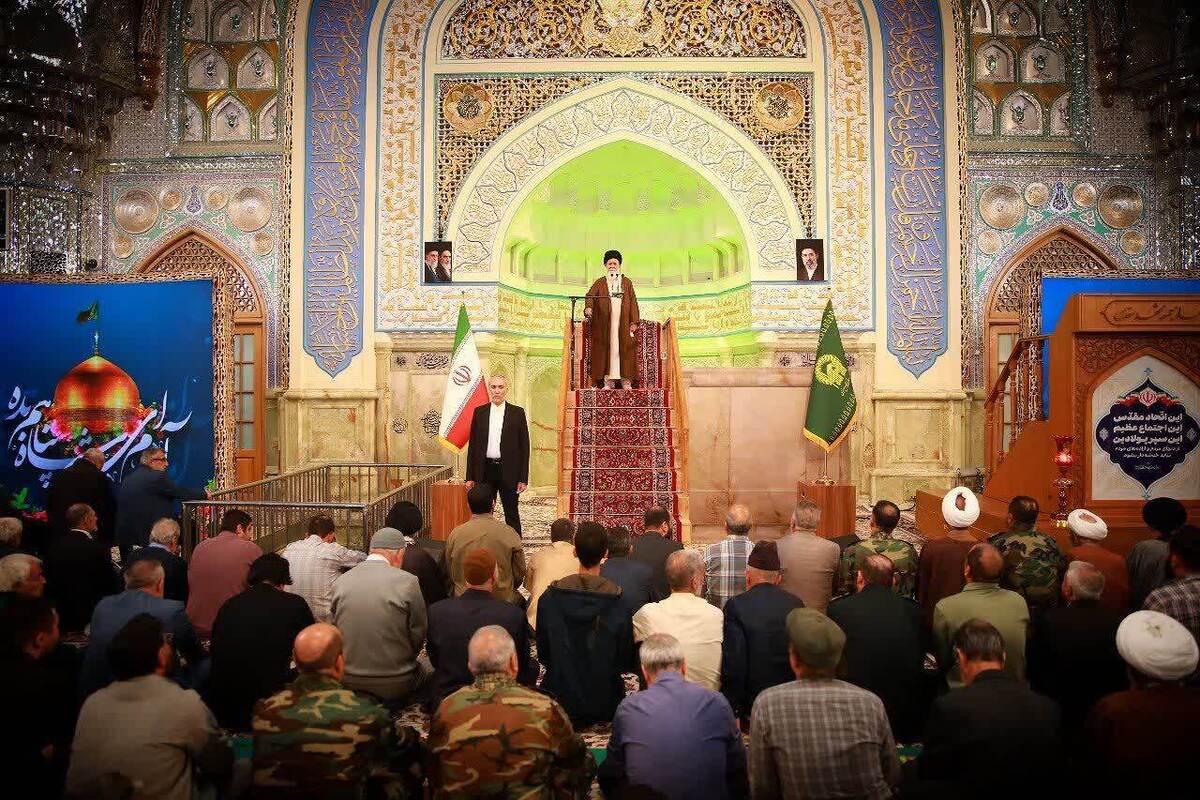 رهبر معظم انقلاب با همان قدرت و توانمندی رهبر شهید کشور را مدیریت می‌کند