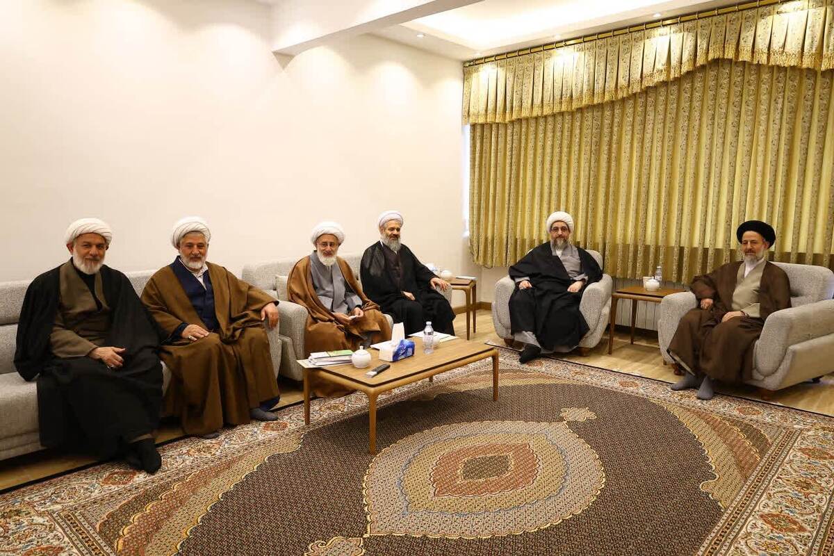 دیدار نماینده ولی‌فقیه در آذربایجان‌شرقی با جمعی از علمای پیشکسوت تبریز