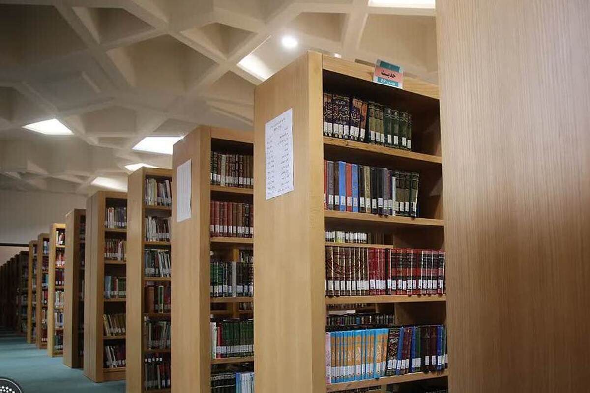 کتابخانه بخش لاران بازسازی و بازگشایی شد