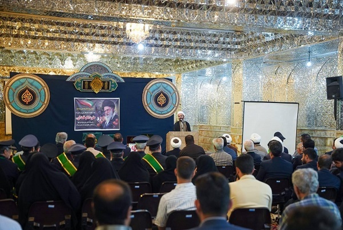 تجلیل از فعالان پشتیبانی مردمی جنگ رمضان شیراز