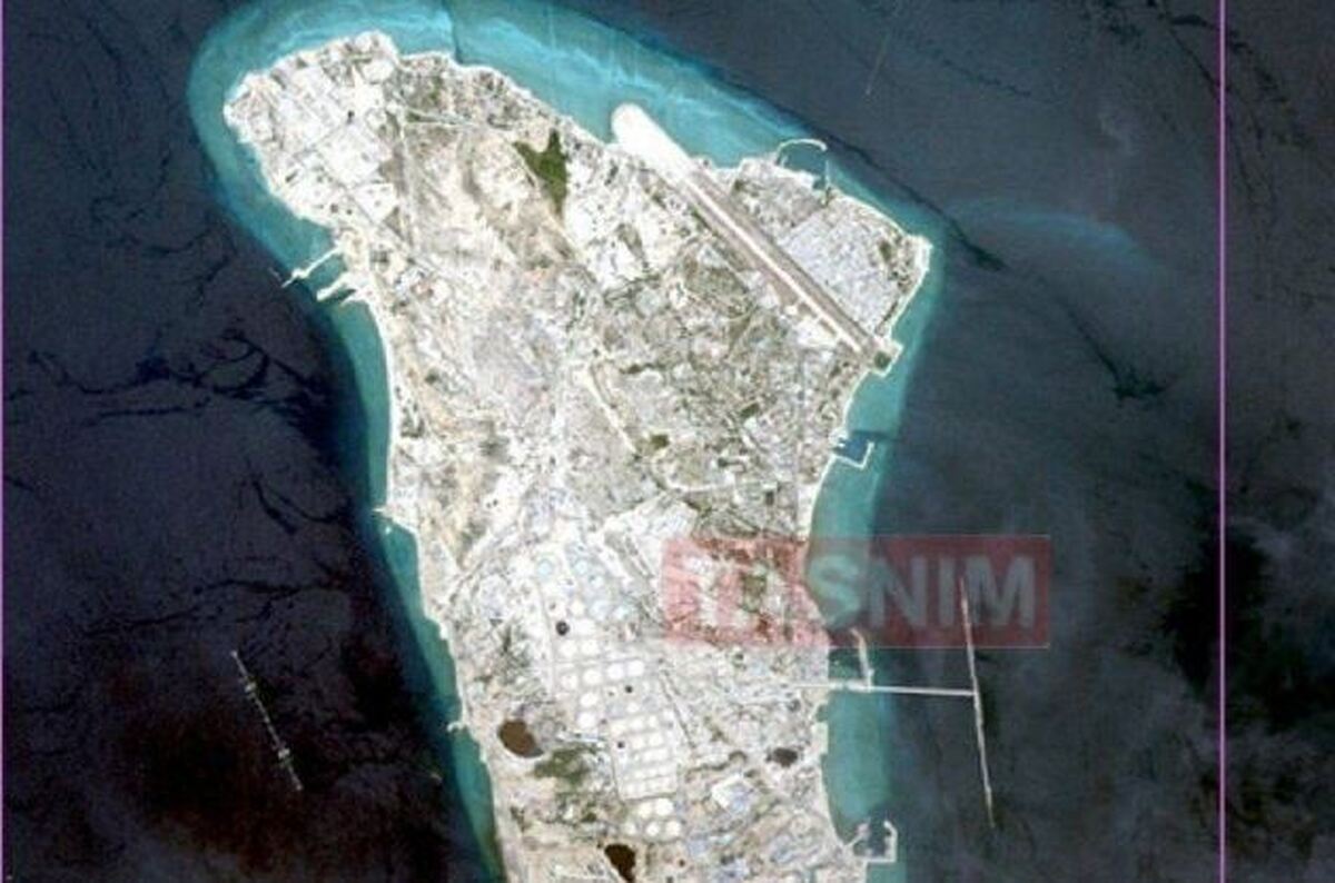 تداوم بارگیری نفت در جزیره خارگ