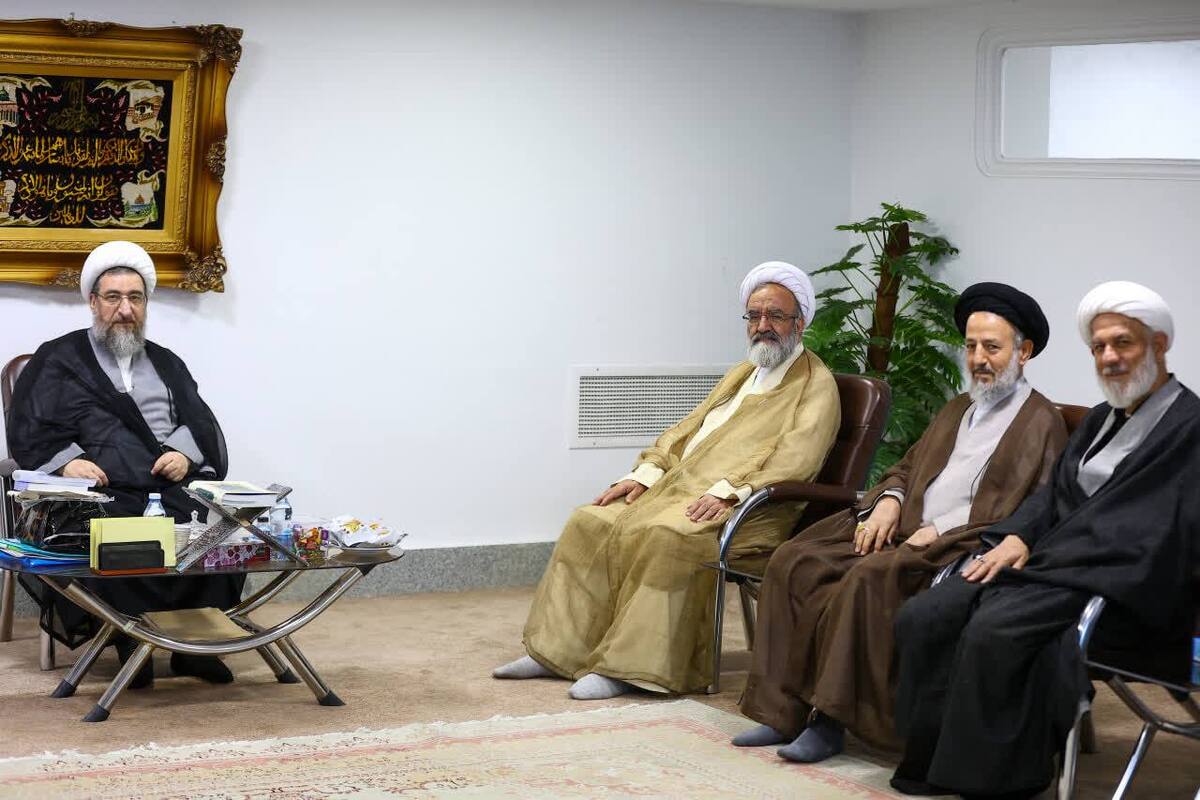 تأکیدامام جمعه تبریز بر تکریم علمای پیشکسوت و بهره‌گیری از اندوخته‌های علمی آنان+ تصاویر