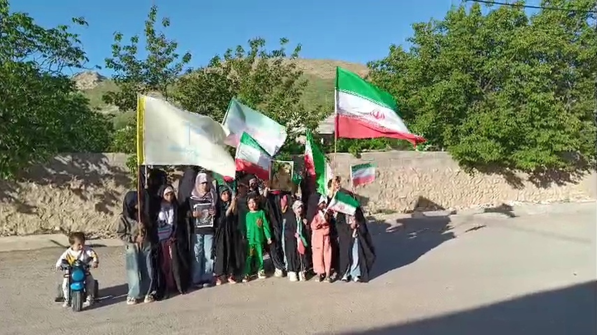فیلم | کودکان روستای عباسعلی لردگان؛ پای کار انقلاب