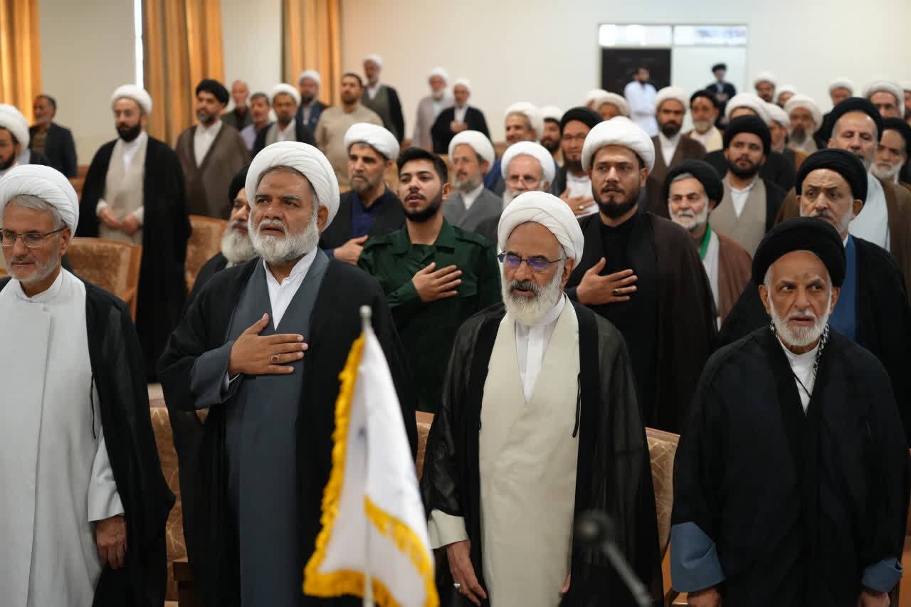 سومین همایش بصیرتی-سیاسی اساتید و نخبگان حوزه قم برگزار شد