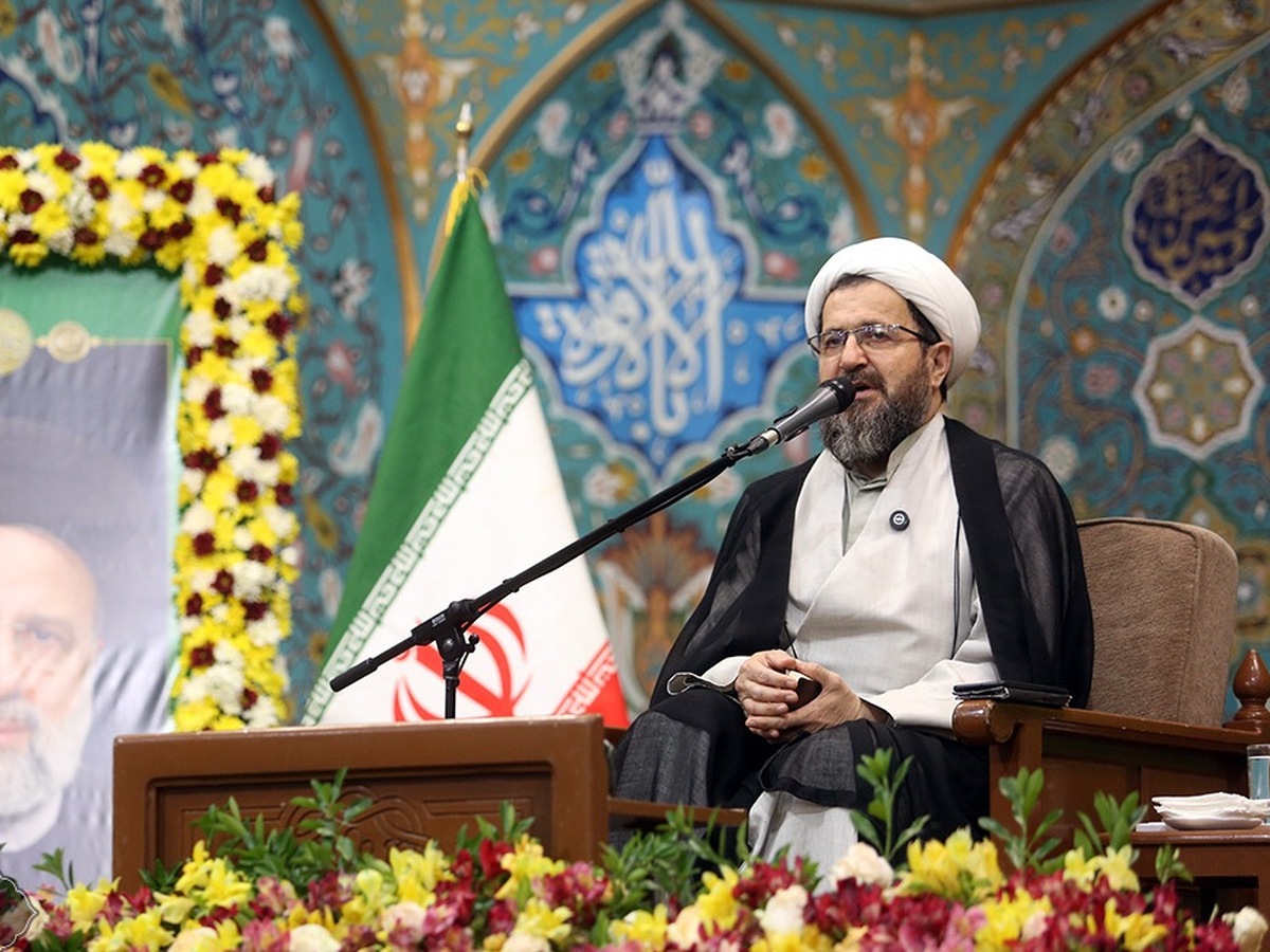 مؤمن باید اهل مجاهدت باشد/شهید رئیسی خود را در محضر خداوند می‌دید