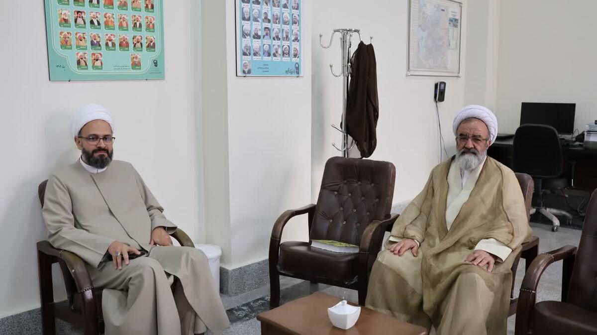 آیت‌الله پورمحمدی با مدیر جدید دفتر شورای سیاستگذاری ائمه جمعه آذربایجان شرقی دیدار کرد