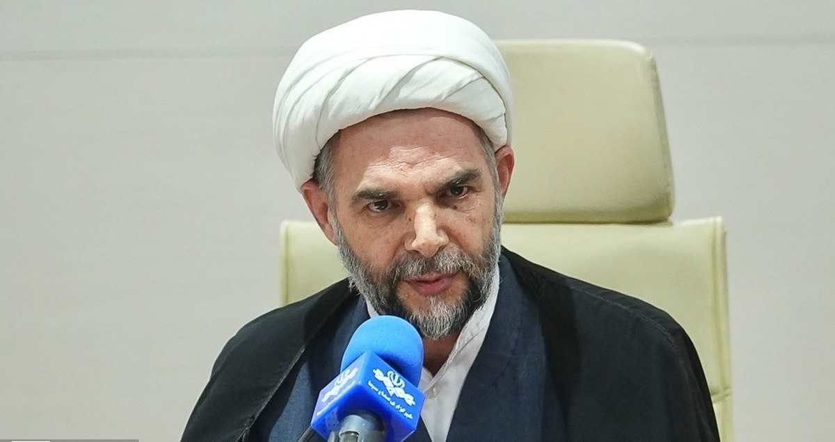 باید با اخلالگران نظام اقتصادی برخوردی قاطع و سنگین صورت گیرد