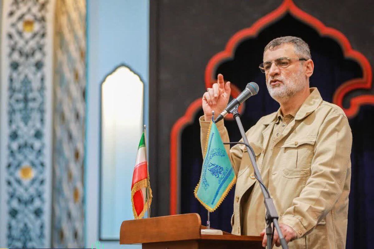 مردمی بودن و حضور میدانی در حوادث دو ویژگی شهید رییسی بود