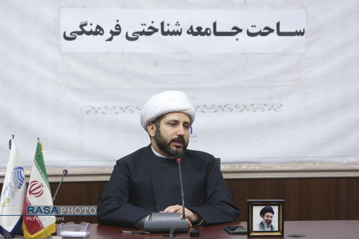 لزوم ایجاد «سرزمین مجازی» بومی برای قطع وابستگی به الگوریتم‌های غربی