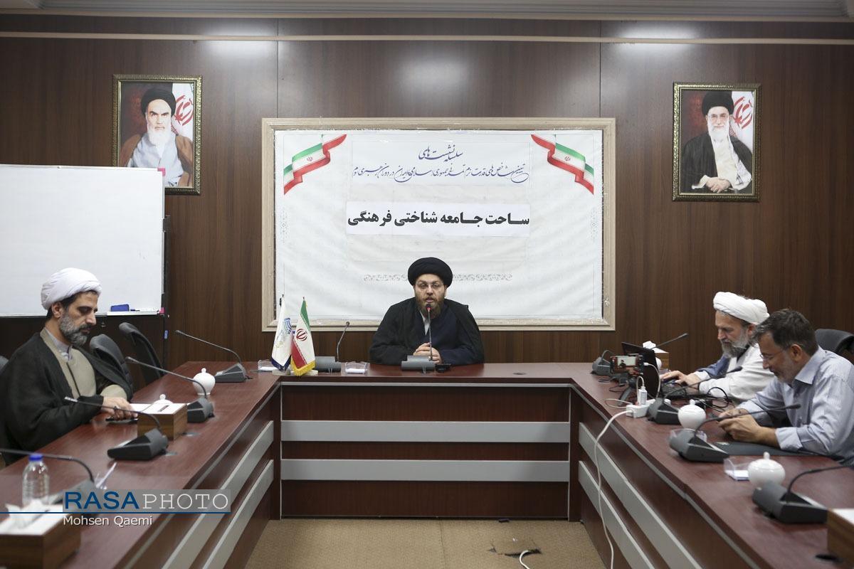 پیوند ناگسستنی اسلام و ایران به عنوان رکن هویتی و قدرت نرم جمهوری اسلامی